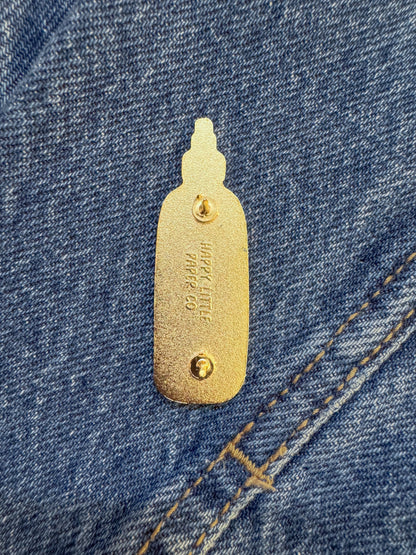 Sriracha Enamel Pin
